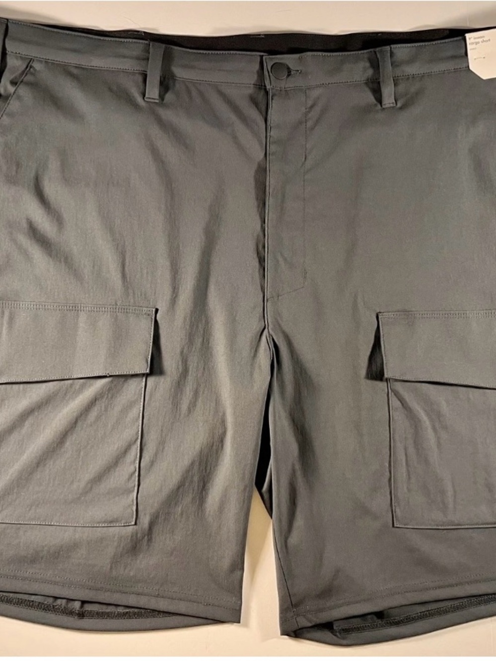 STYLUS Men's Cargo Shorts in Charcoal Gray